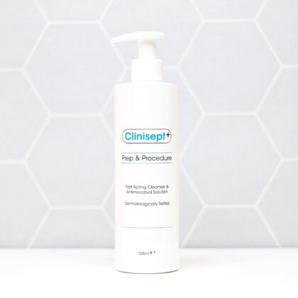 Clinisept+ Skin Cleansing Antimicrobial Care Pouring bottle 490ml