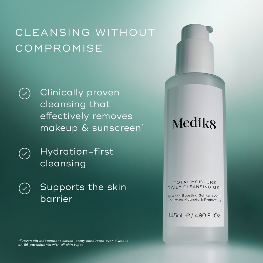 Medik8 Total Moisture Daily Cleansing Gel 145ml - Image 2